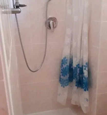 Apartment Roulette Sono Vari In Zona In Varie Vie *