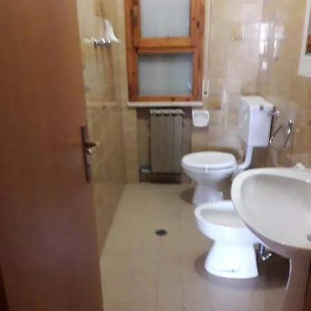 Apartment Roulette Sono Vari In Zona In Varie Vie *